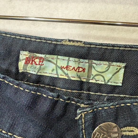 BKE Blue Jeans Wendi Size 28 - Picture 3 of 9
